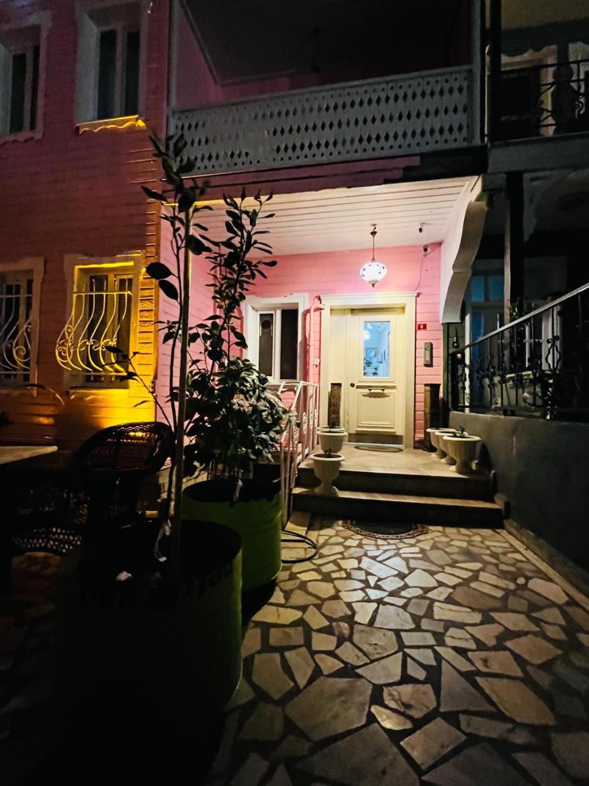 Pembe Koesk Old City Center Istanbul Exterior photo