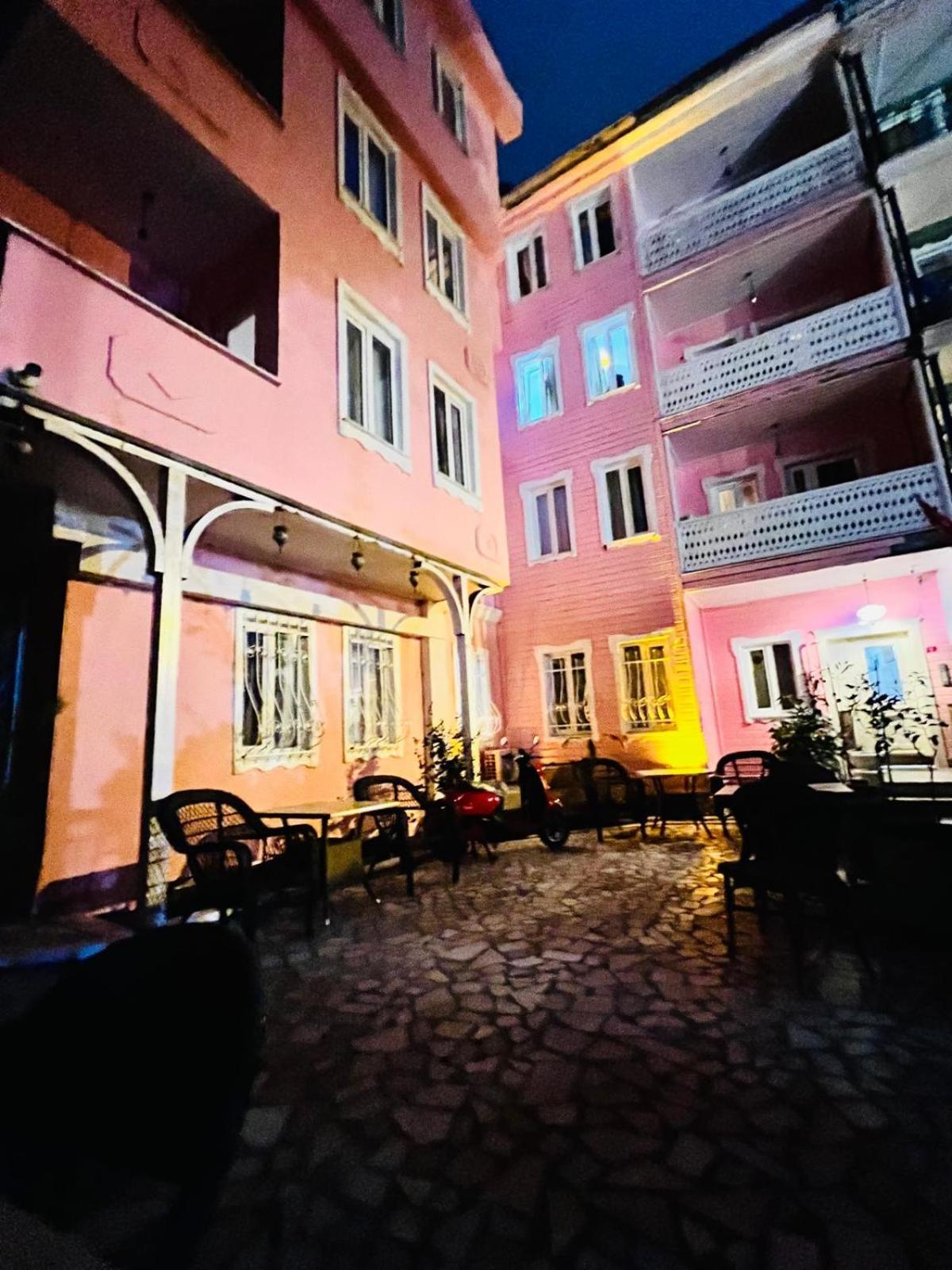 Pembe Koesk Old City Center Istanbul Exterior photo